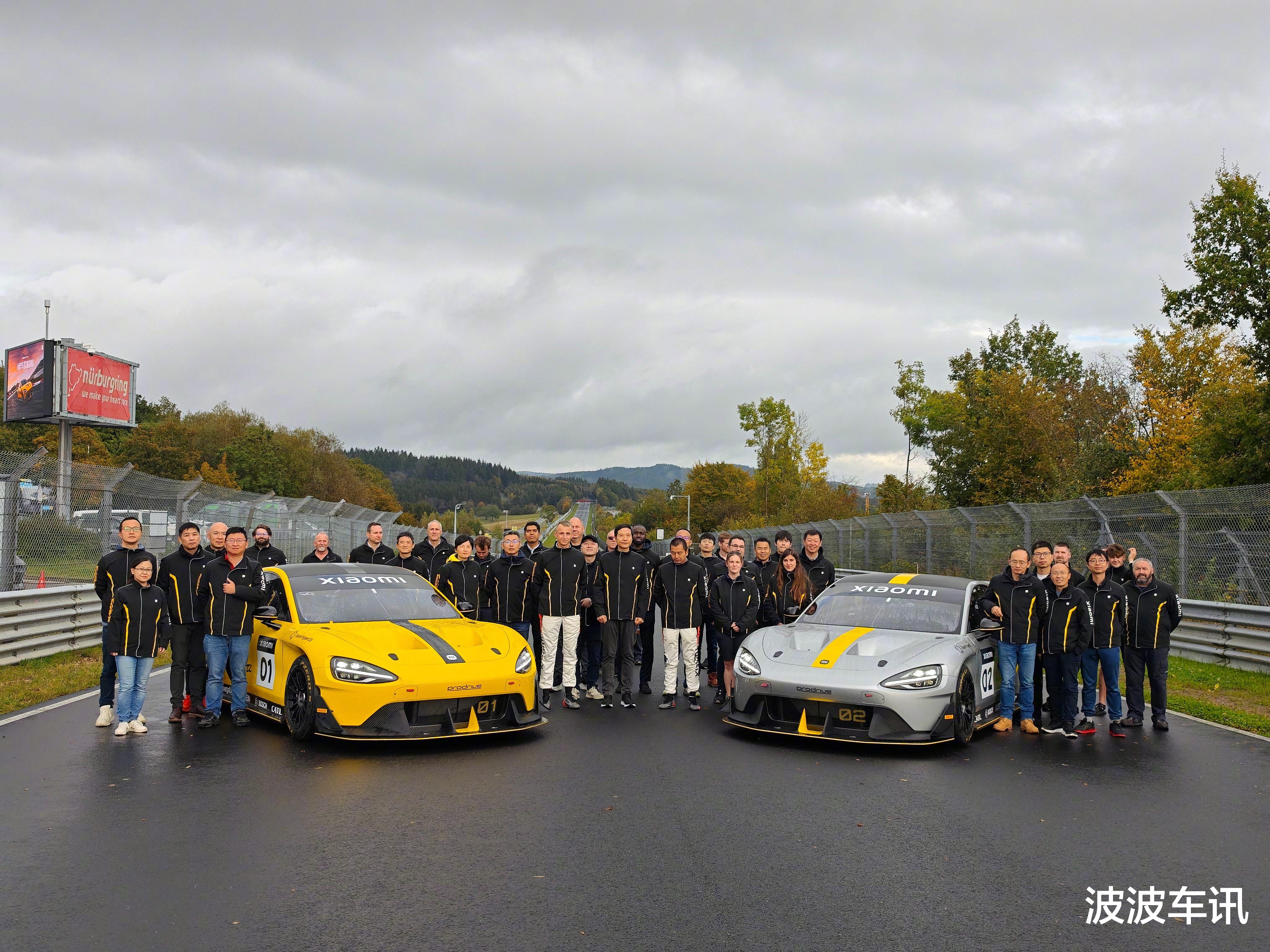 小米SU7 Ultra原型車曝光，采用巨大前鏟，征戰(zhàn)紐伯格林賽道