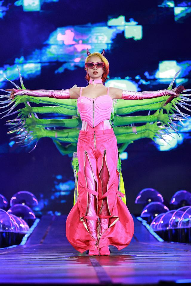 蔡依林演唱会辣照大赏,杰伦会不会就是因为这才那啥的