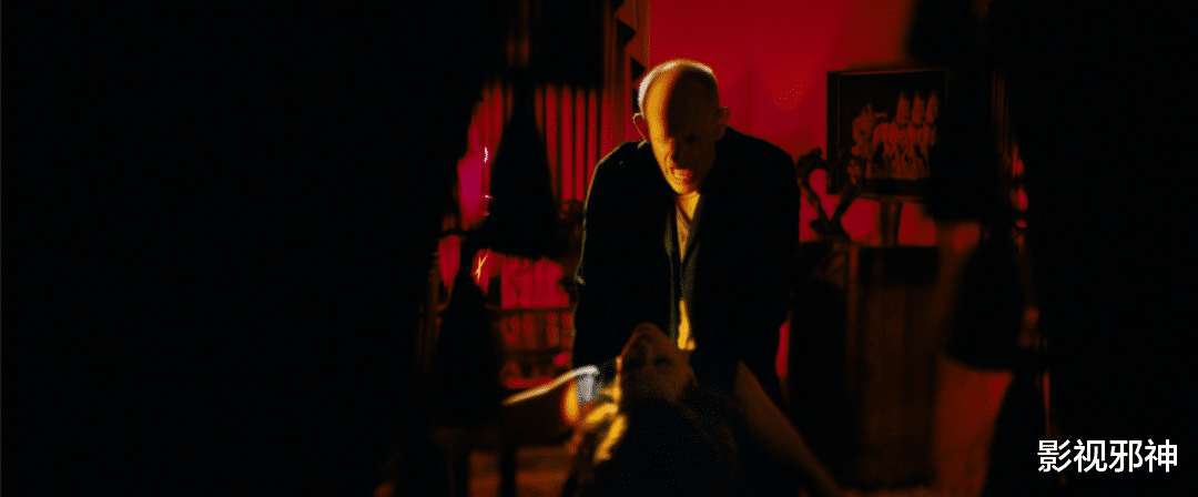 养眼又烧脑,这限制级看的我好燥(下)