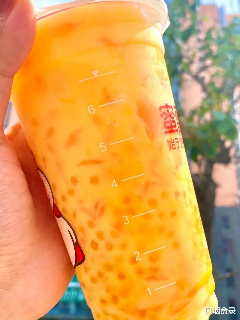 蜜雪冰城,最受欢迎的“十大”单品,连员工都爱喝,你喜欢哪几种