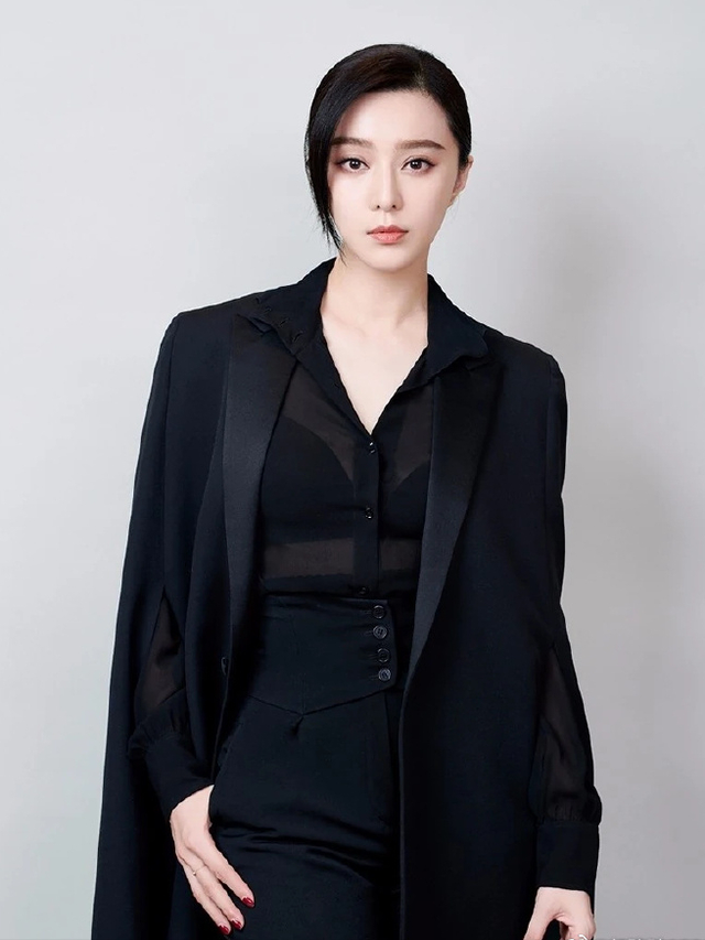 时光不败美人!这么多年了这张脸还是没有对手,她美的太高级了