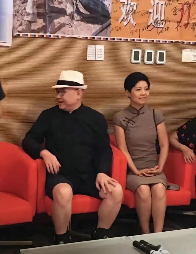 刀郎前妻:抛弃40天女儿与富商私奔,如今刀郎爆红,她可曾后悔?