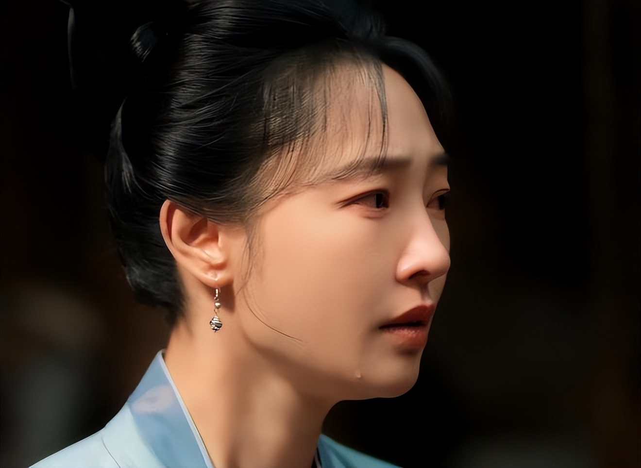 眼神呆滞、全程耷拉着脸演!40岁白百何带来“老戏骨”教科书演技