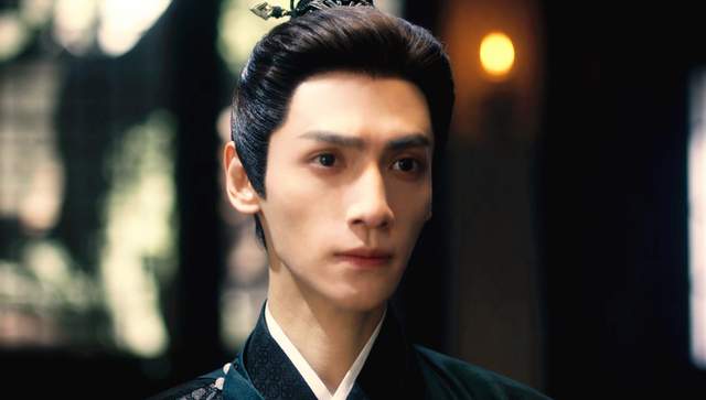 瘦到性缩力拉满！能看得下这张脸的都是勇士