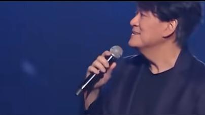 跨年晚会|女星跨年晚会上唱歌跑调后致歉，对不起周华健大哥，我真的尽力了