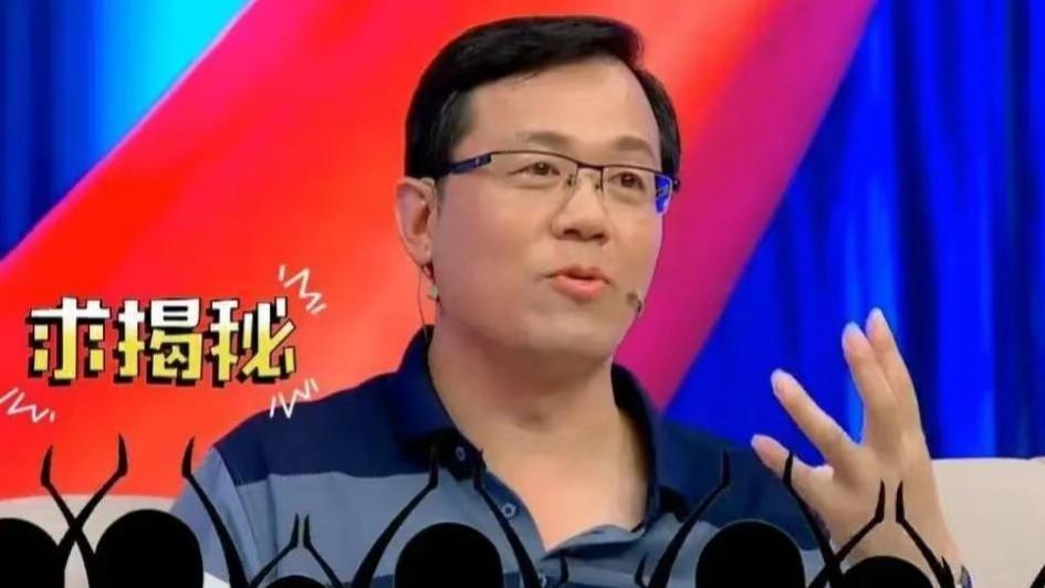 吃瓜了！“内地第一狗仔”卓伟被曝手机丢失，内含上千张娱乐圈机密