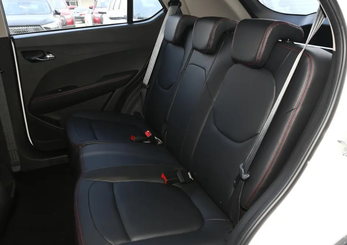 你敢相信吗？1.98万就能入手SUV，喝92号油，一箱油跑985公里