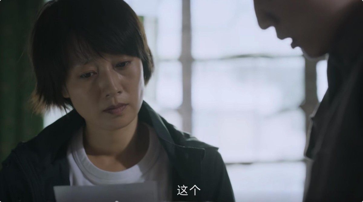 《错位》马伊琍原生态的“雀斑脸”,打了多少国产剧假警察的脸