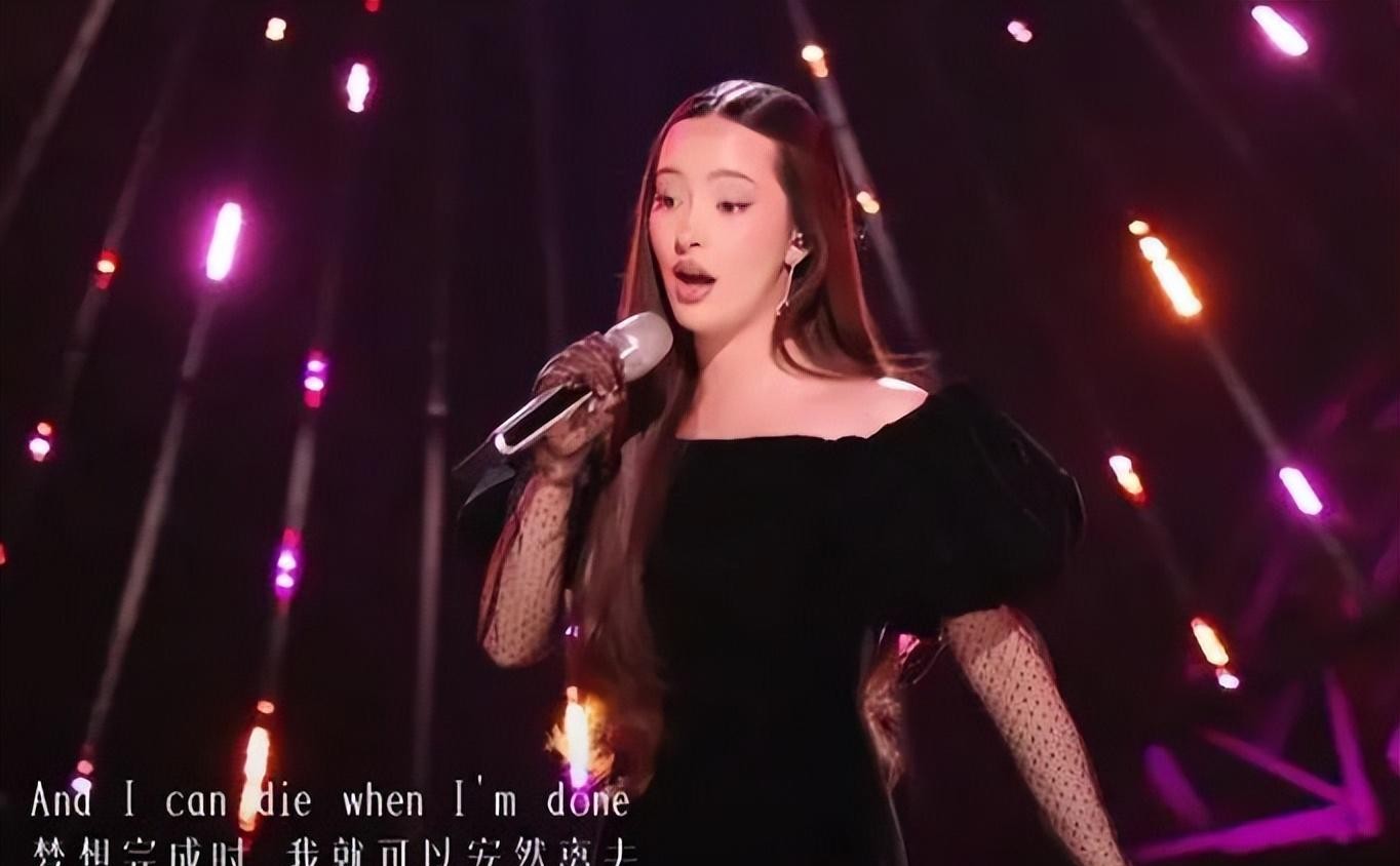 70岁香港歌后炮轰那英，敢拿冠军是自取其辱，这都唱的是什么？