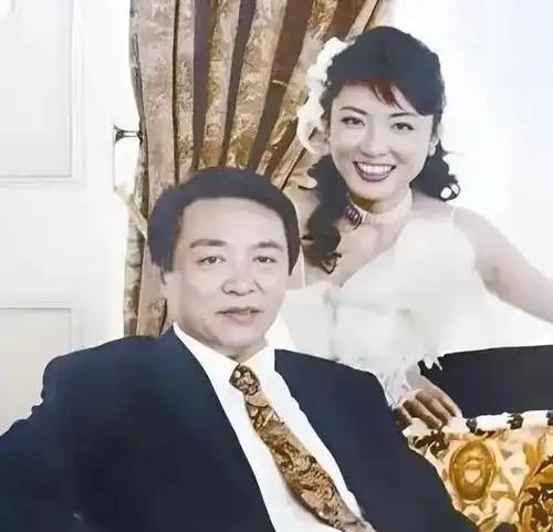 前央视主持人周涛回乡调研，市长接待部长陪同，如今她是什么身份