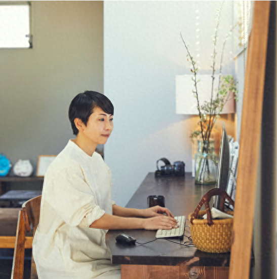 从“大妈”到“姐姐”!中年女人:减肥才是最好的医美