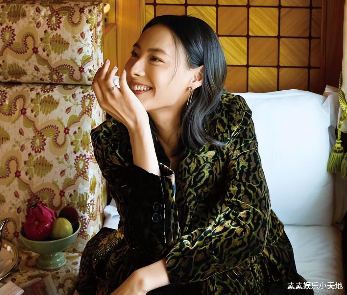 郭嘉文最新婚纱照曝光，这一刻她很漂亮，但遗憾李泽楷没有现身