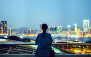 最疼爱我的哥哥，被富家少爷开车反复碾死，为了替哥哥报仇，我成了富少最爱的女人……