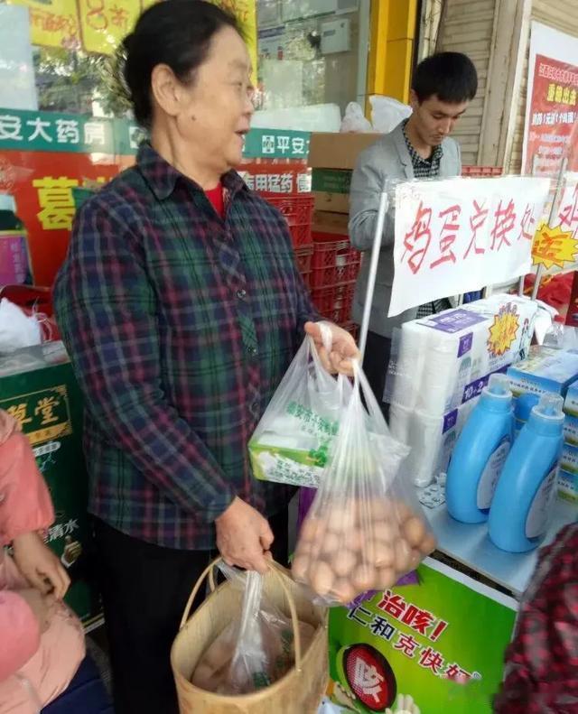 我们大街上到处是药店与美国到处是健身房形成鲜明对比，这正常吗