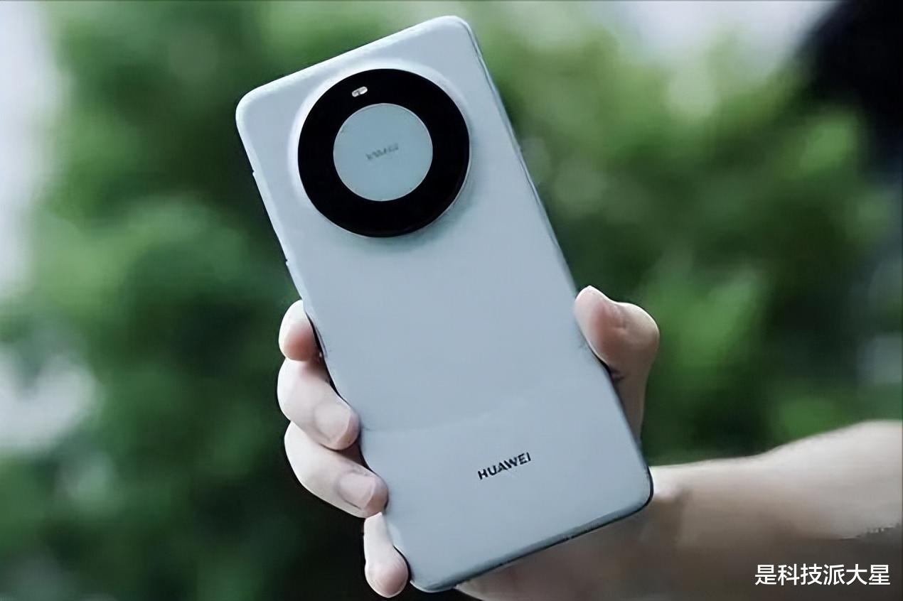 2024年公认“口碑最佳”的4款手机,几乎“零差评”,这把高端局