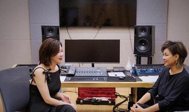 娱乐圈内部人员爆料：明星2小时访谈要价50万！节目组请不起停播