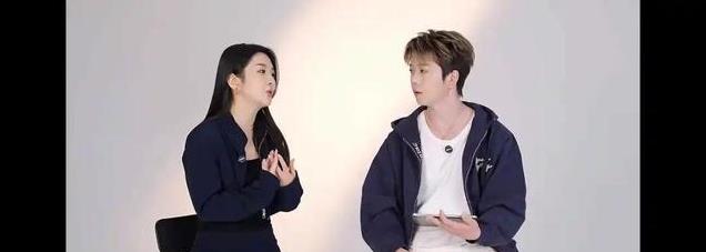 离婚4年后他们高调同框，承认离婚不离家，过年都在一起……