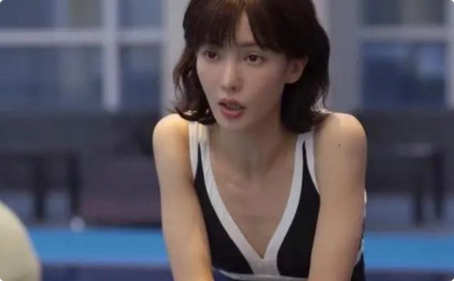 看了44岁霍思燕的近照,我才明白“女人微胖”才是极品