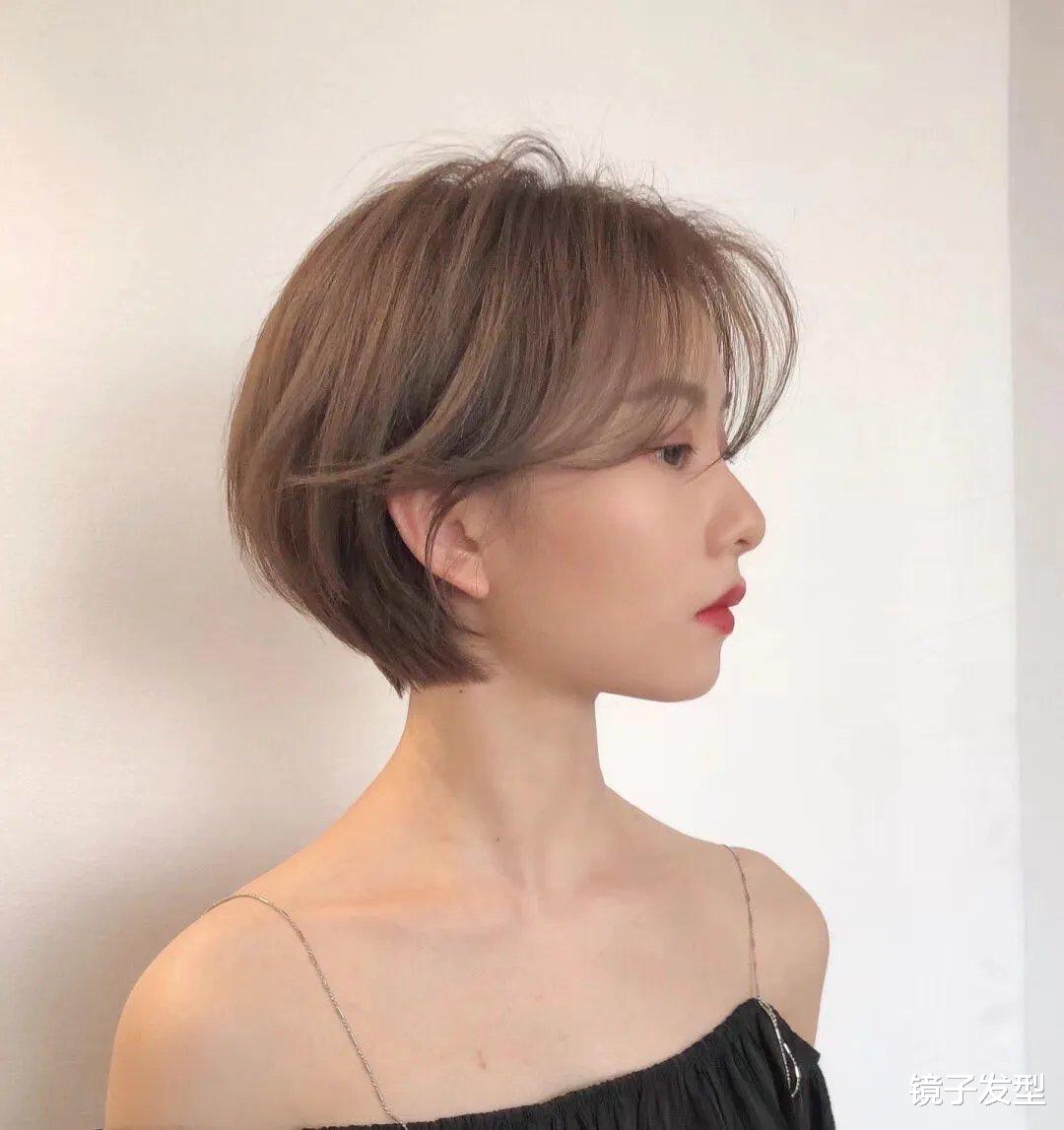 立体后脑勺短发,时尚还修饰头型,头骨扁平的姐妹别错过