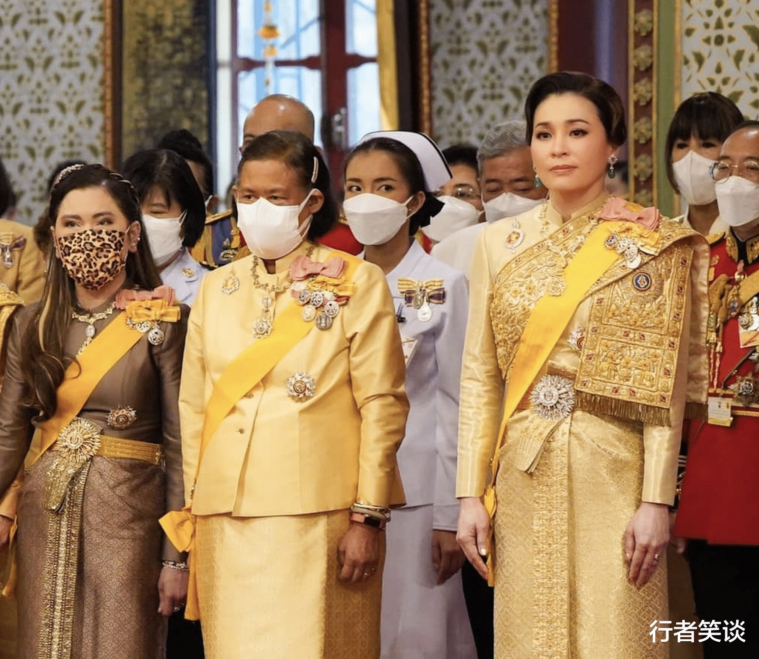 太大意了!诗妮娜这局输得心服口服,32岁欧拉弄独得72岁泰王恩宠