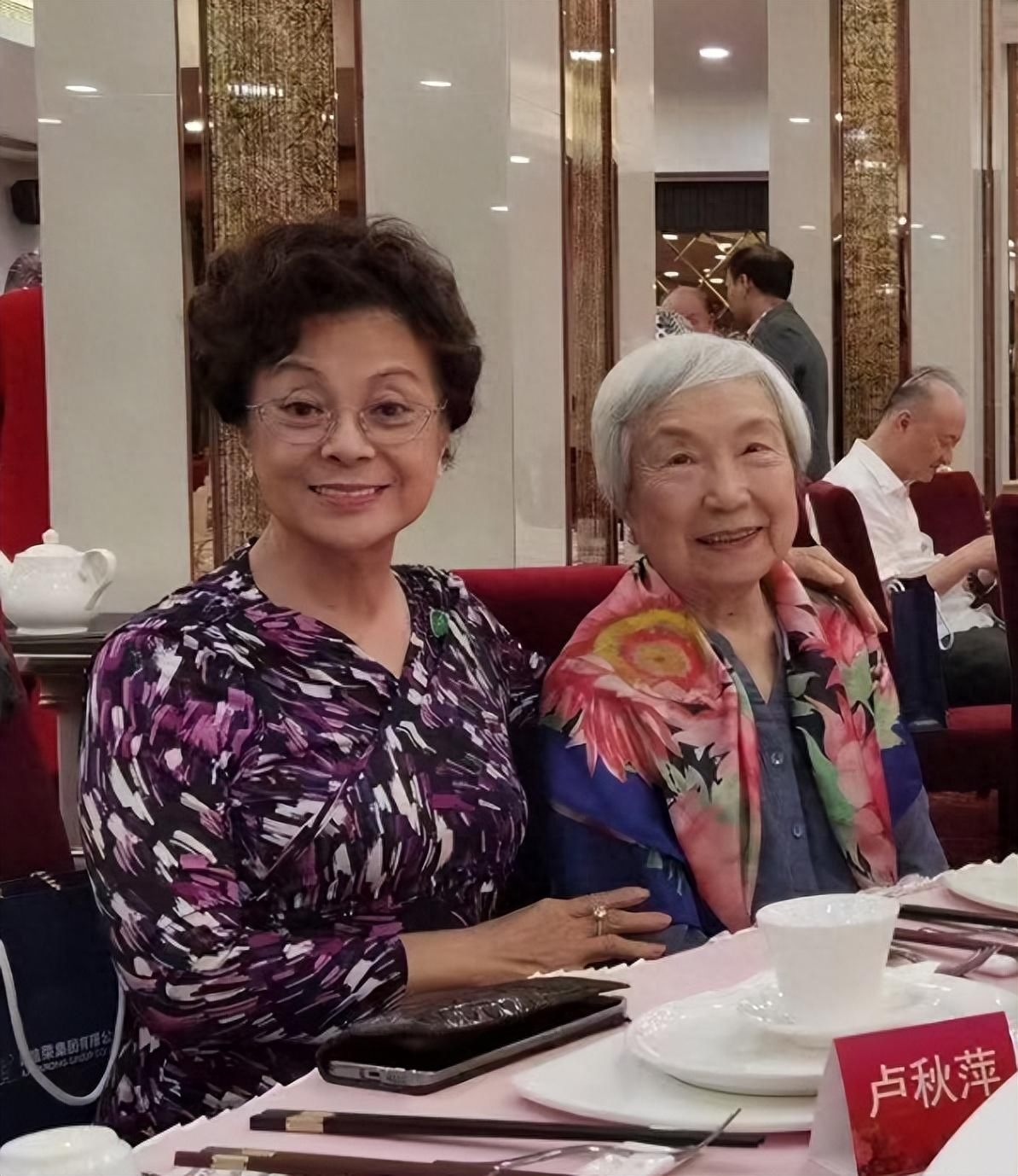 《外来媳妇本地郎》当中的四个40后女演员,她们一直从年轻美到老