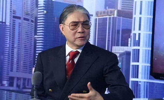 霍震霆大谈儿媳郭晶晶：“温柔只给外人看，在家从不给我面子”