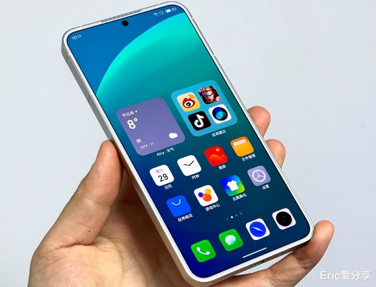 9月最值得买的直屏机,骁龙8gen3+2亿像素+超声波指纹,仅2713元