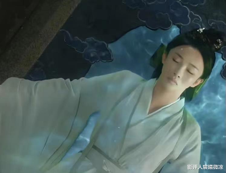 演完《赘婿》3年后演《与凤行》，33岁的她完美诠释“躺赢”二字