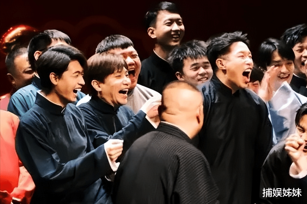 狼子野心藏不住，原来李菁当年退出德云社，走的竟是一步“险棋”