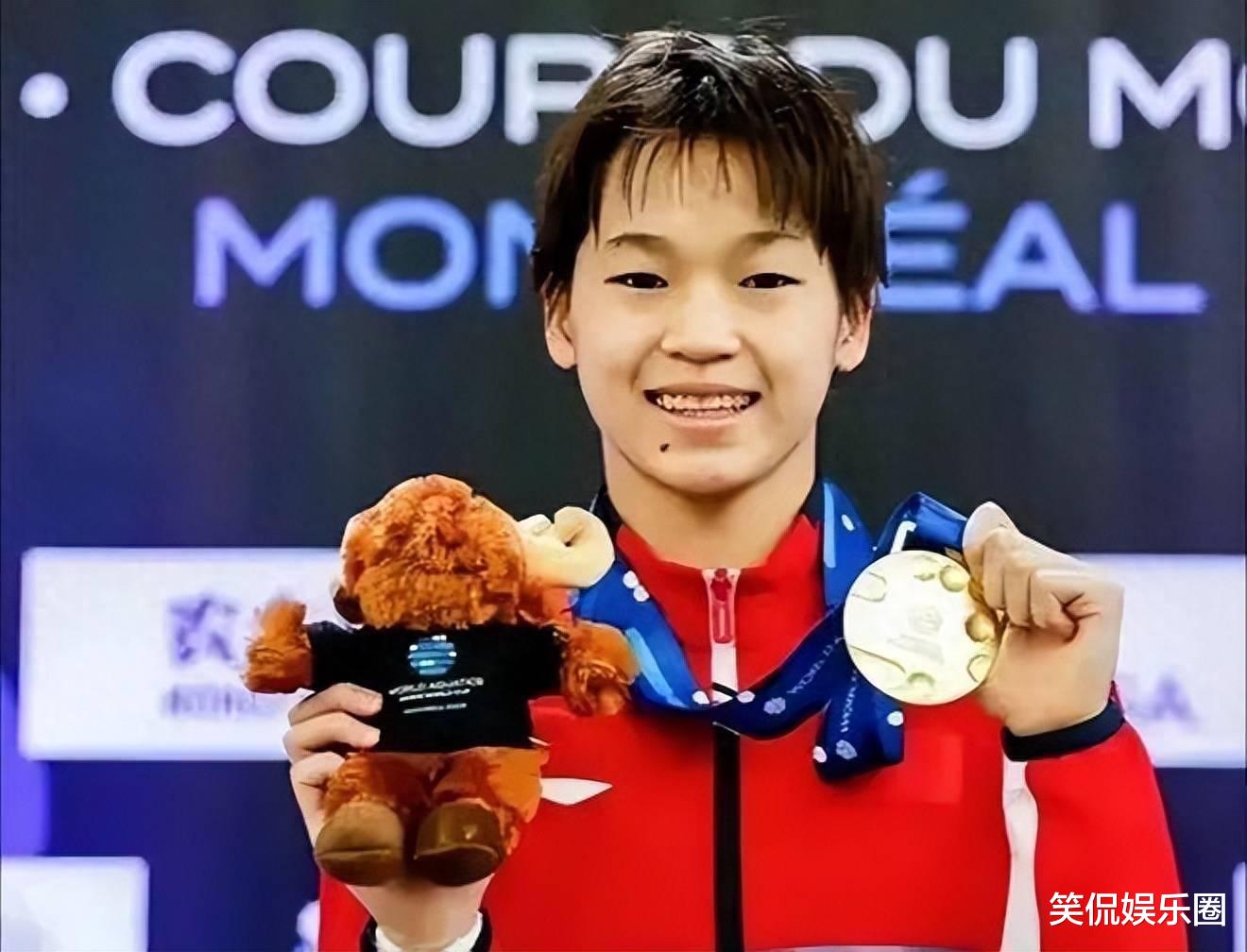 全红婵背两万多的包、七千多的挂件被热议,妈妈回应:她拼命换的