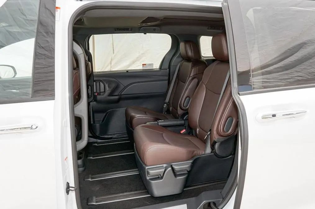 真大7座家用MPV，喝92粗粮百公里5个油，超长续航1300KM