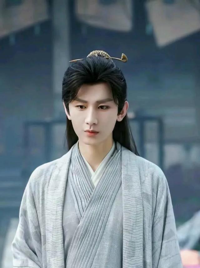 观众评选实力派:王一博排2 张若昀7 成毅 意想不到