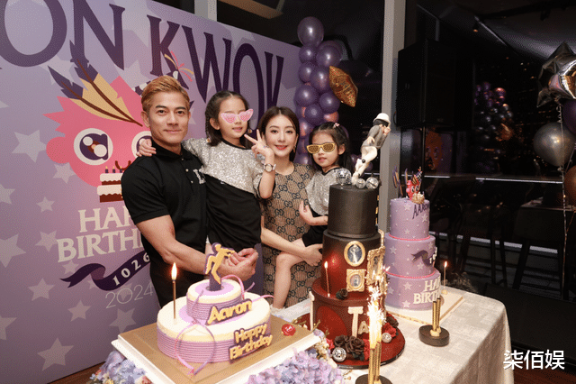 郭富城妻女逛街被偶遇,37岁方媛年轻漂亮,女儿露脸美貌惊人