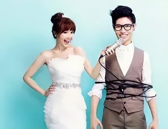 看到麦琳和李行亮第一时间就想到了程莉莎，爱不爱的真的太明显了