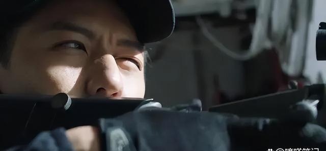 新剧《反黑英雄》首播,看完4集后,我要说:港剧就应该这样拍