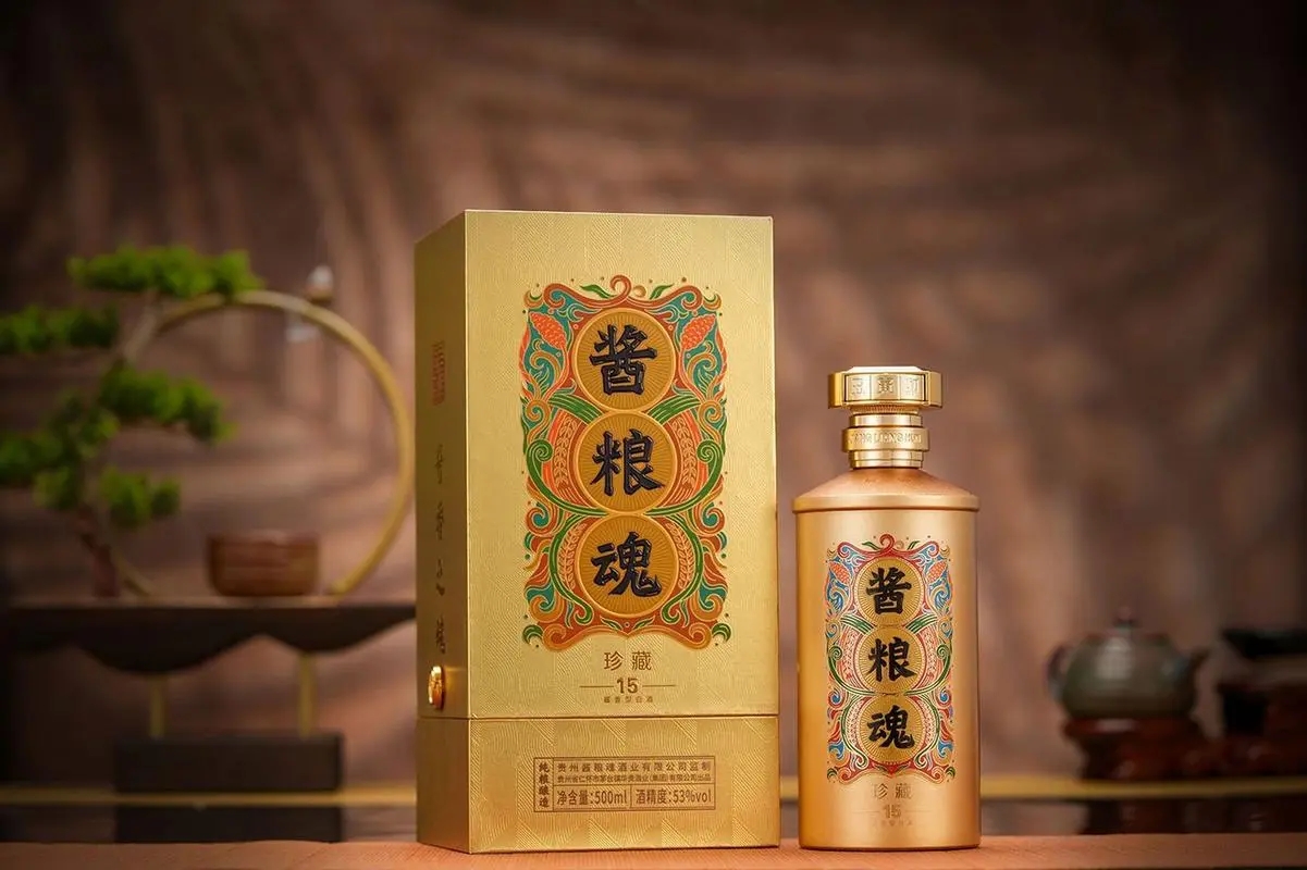 十秒钟带你了解男人喝酒的4个档次,切莫打肿脸充胖子