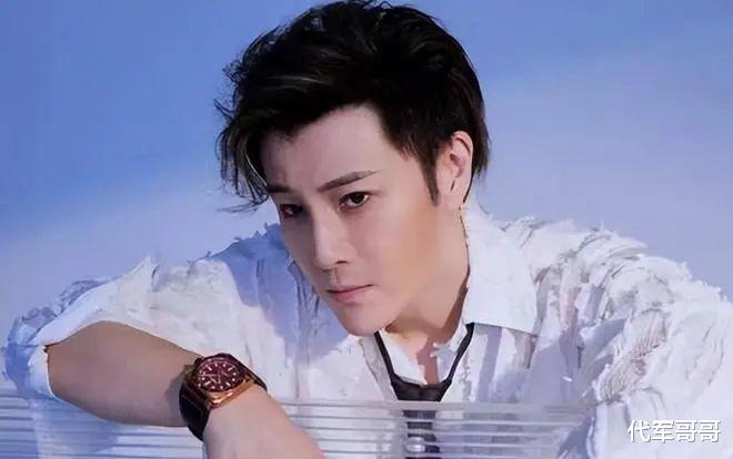 黄晓明旗下公司16个艺人，居然没有一个红的，网友：好心疼！