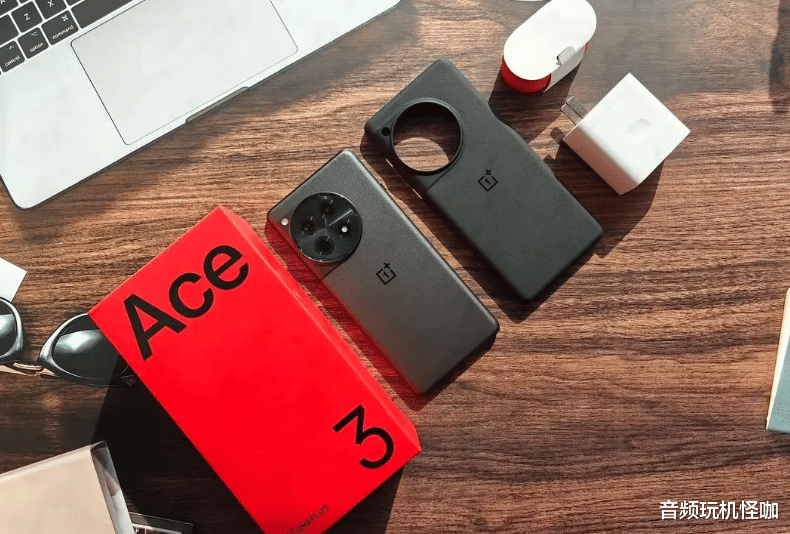 真香手机可不是靠吹嘘,但现在观点扭曲,把不好当做好?