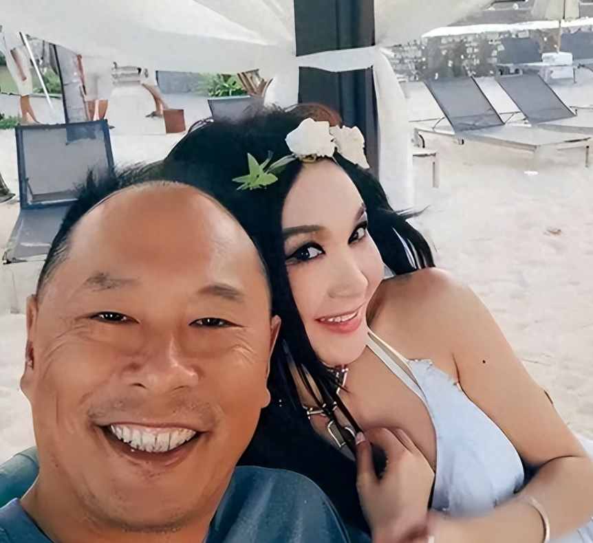 被丑男“糟蹋”的5位女明星,个个似鲜花,却插在了“牛粪”上