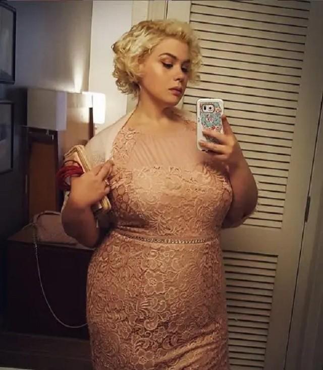 她体重596斤,肥肉层叠要用刷子洗!减肥成女神却遭男友嫌瘦甩了