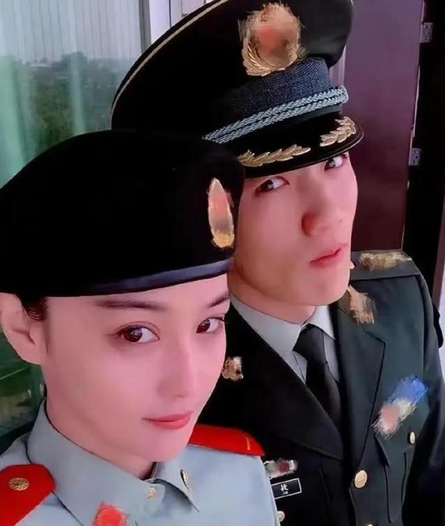 何捷年薪曝光！遭网友群嘲买不起一个包，张馨予霸气回怼护夫