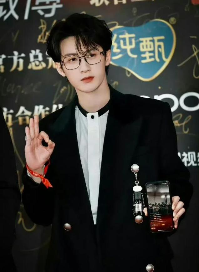 微博之夜官宣，男神洗牌，博君一肖登顶，于适李现杨洋帅名列前茅