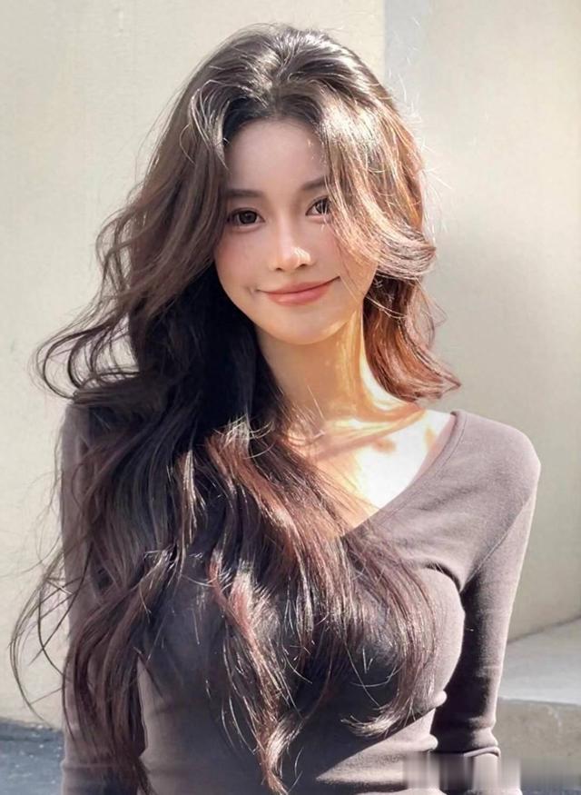 有一种“整容”叫烫发！看这3组素人变化对比图：效果太惊艳