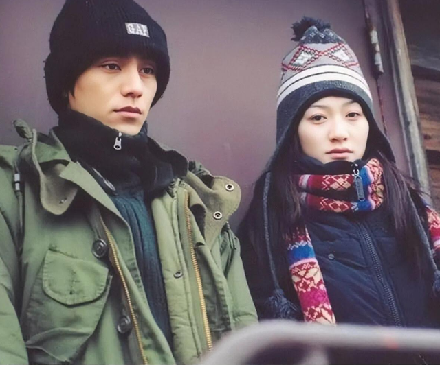 事实证明,47岁的“大号水蜜桃”李小冉,已经走上了另一条道路!