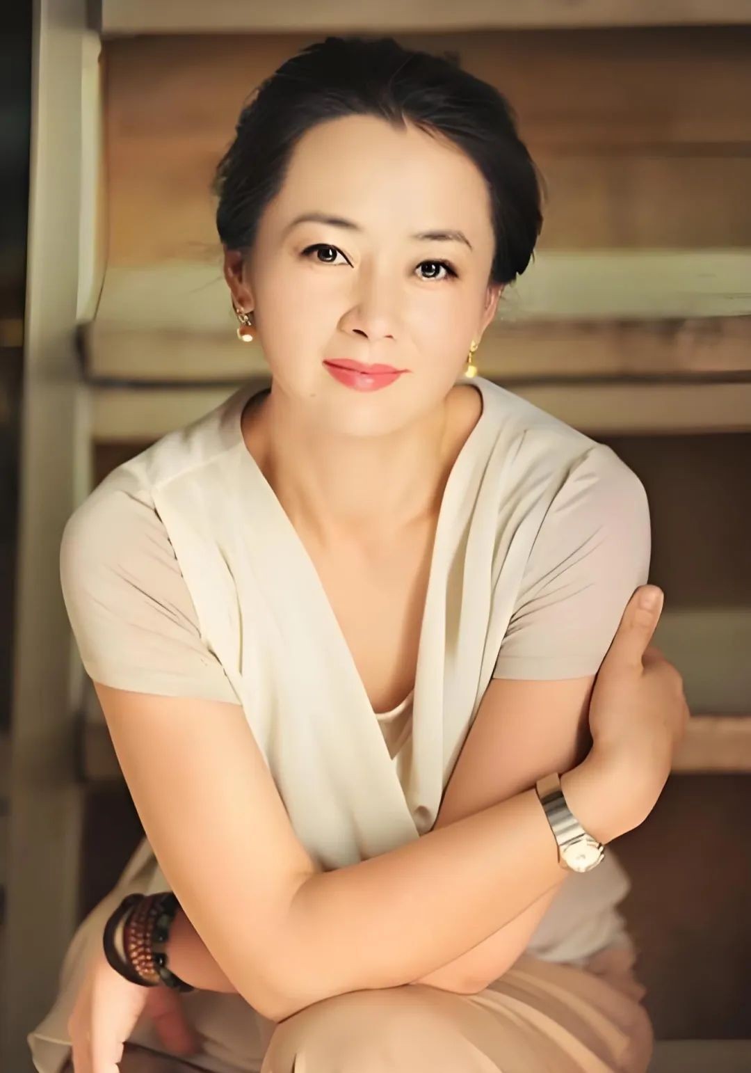 她是娱乐圈“最干净”女演员,出道26年0绯闻,和老公因戏生情