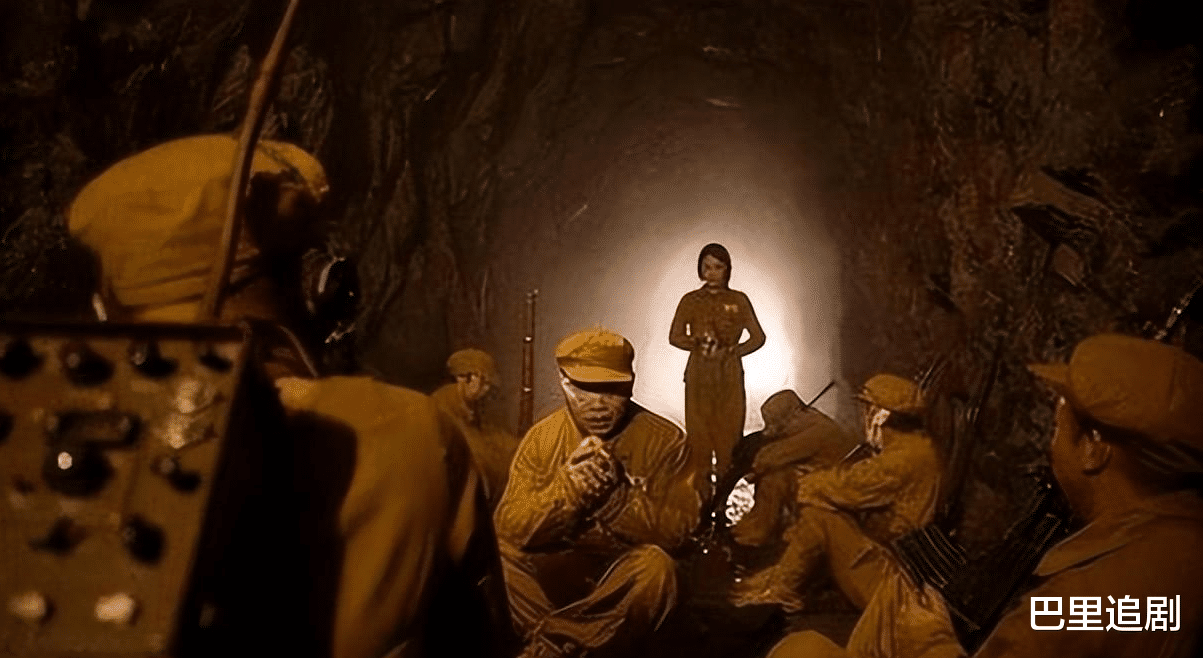 央视今晚空降开播！前后斥资2.5个亿，演员阵容我可太喜欢了