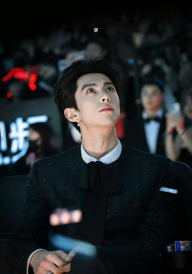 微博之夜官宣，男神洗牌，博君一肖登顶，于适李现杨洋帅名列前茅