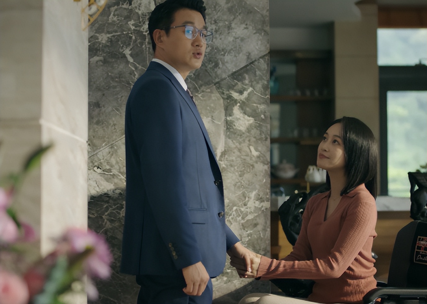 《错位》出圈理由:马伊琍的演技,蓝盈莹的脸,佟大为的衣品