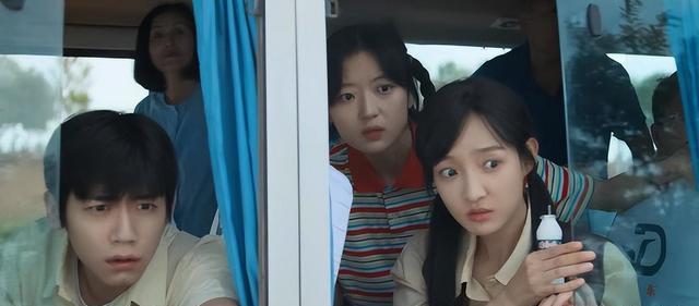 央视开播30集年代大剧!收视飙升全国第一,观众直呼:又一黑马剧