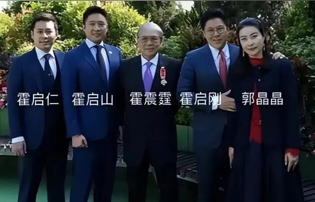 36岁霍启仁求婚成功,豪门公子终于找到了真爱!霍家豪门幸福升级